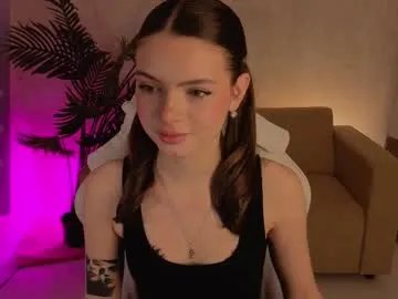 ellya_me — GOAL: show your ass [45 tokens remaining] Welcome to my room! #18 #new #skinny #young #daddy