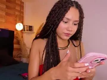 emily_brown04 on Chaturbate