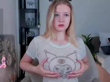 emilyhewell on Chaturbate 