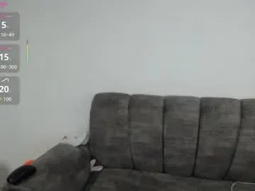 emilyhines__ on Chaturbate