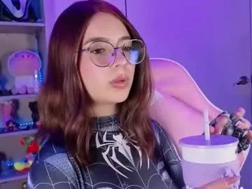 Freechat emilykarterr on Chaturbate