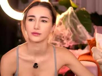 emilyraymont on Chaturbate