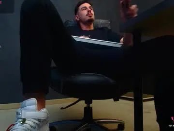 enzorace on Chaturbate