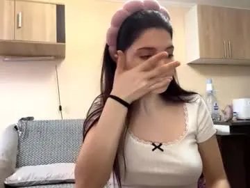 erinvandegrift on Chaturbate