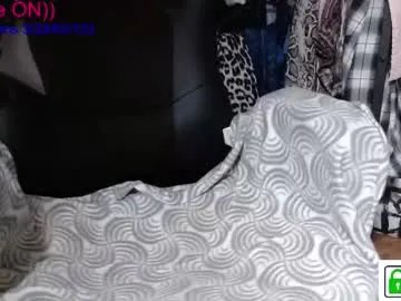 Freechat eva_blond_hot on Chaturbate