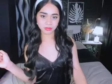 expensivets_chloe on Chaturbate