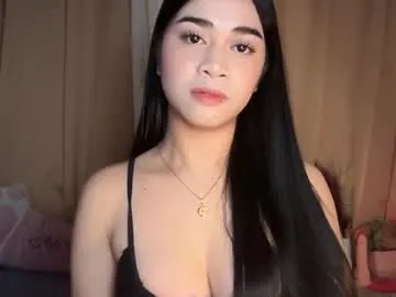 expensivets_chloe on Chaturbate