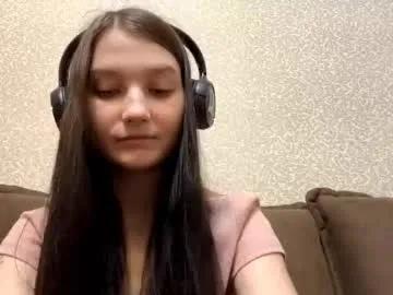 Checkout 18 years old faustinabartosh from Chaturbate faustinabartosh from Chaturbate
