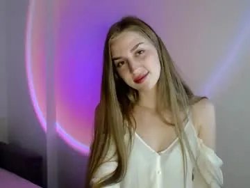 Freechat femkedejager on Chaturbate