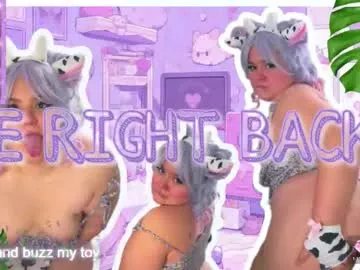 Freechat freakcute_friends on Chaturbate