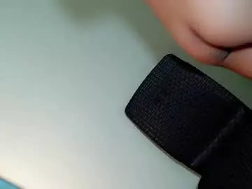 Freechat gabrielawantsyou on Chaturbate