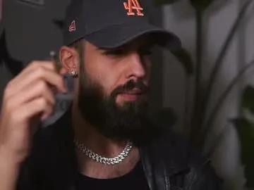 Checkout Chaturbate's Hairyrobxxx hairyrobxxx from Chaturbate