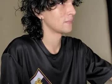 Admire Halan_jr, he wants to masturbate for you halan_jr from Chaturbate