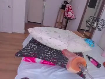 halie728 on Chaturbate