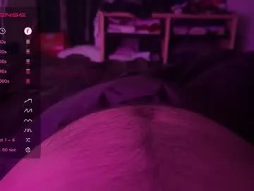 hansomeman2015 on Chaturbate