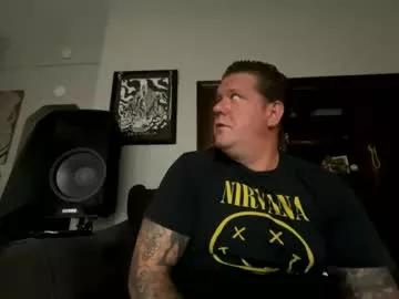 happilymarr1ed on Chaturbate 