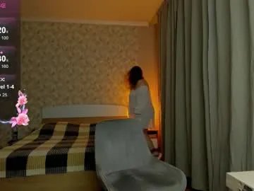 Freechat heelga on Chaturbate