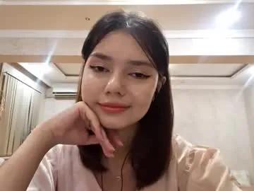 Freechat helgakraszewski on Chaturbate
