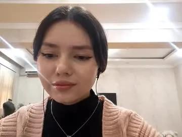 Freechat helgakraszewski on Chaturbate