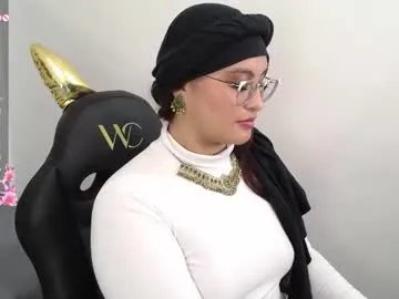 heluejamil on Chaturbate