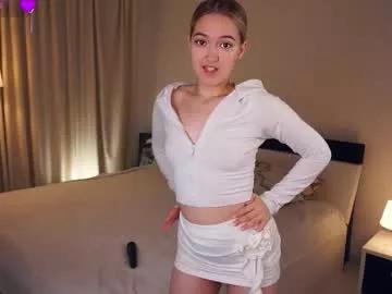 hip_hop_baby on Chaturbate 