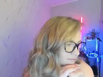 Chaturbate Holly_bb95 holly_bb95 from Chaturbate