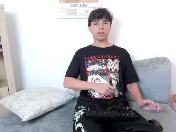 Join cute camwhore Honeymoon_sariel honeymoon_sariel from Chaturbate