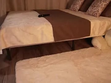 iamclaire_ — mini-baby  goal take off the robe and smoke the show #new #shy #18 #squirt #lovense  #natural [172 tokens remaining]