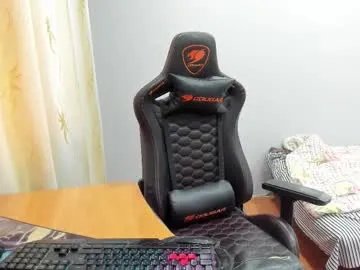 Freechat iliaskrislove on Chaturbate