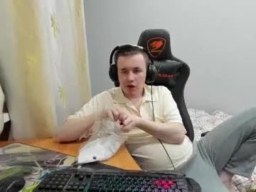 Freechat iliaskrislove on Chaturbate