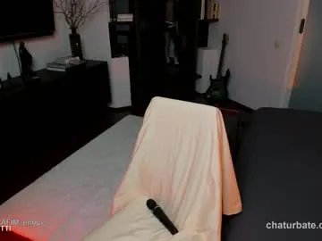 Freechat ilxil on Chaturbate