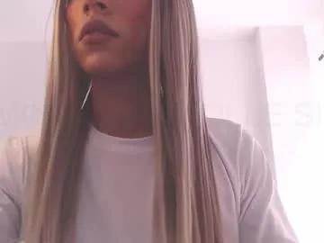 Freechat imdominique on Chaturbate