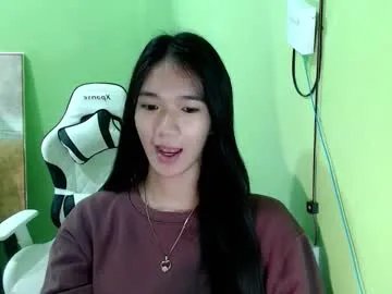 Freechat innocent_reign69 on Chaturbate