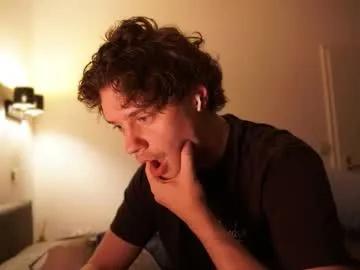 ironthud on Chaturbate