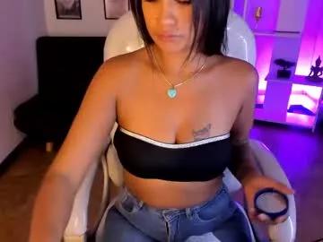 isa_santos_ on Chaturbate 