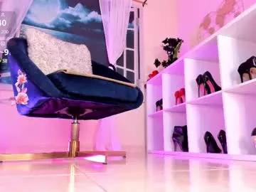 itzel__ on Chaturbate 