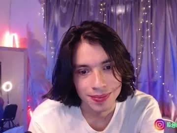 j_a_x_x_x_o_n on Chaturbate 