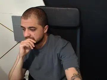 Freechat jamesmyersx on Chaturbate