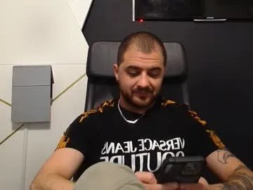 Freechat jamesmyersx on Chaturbate