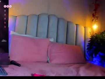 Freechat jessygaleanno1 on Chaturbate