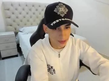 jhoanleandro on Chaturbate