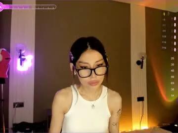 jinny_gold on Chaturbate 