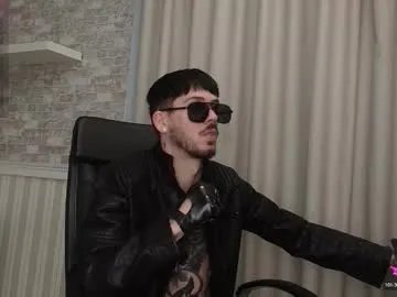 Freechat jonahshaw on Chaturbate