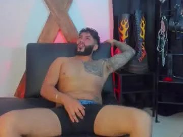 joseph_mcclain — GOAL: Sexy Dance [30 tokens remaining] Welcome to my room! #feet #muscle #bigcok #ass #new