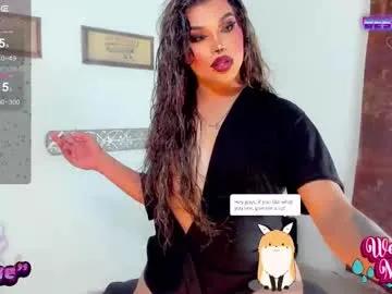 jujubee_lander on Chaturbate