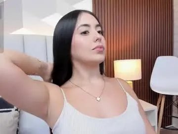 Freechat julietasantos__ on Chaturbate