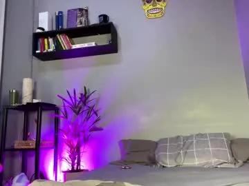 Freechat jullyjuicy on Chaturbate