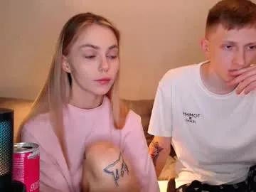 Away julsweet on Chaturbate