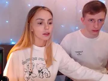 Away julsweet on Chaturbate