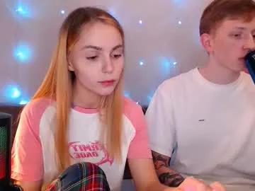 Away julsweet on Chaturbate